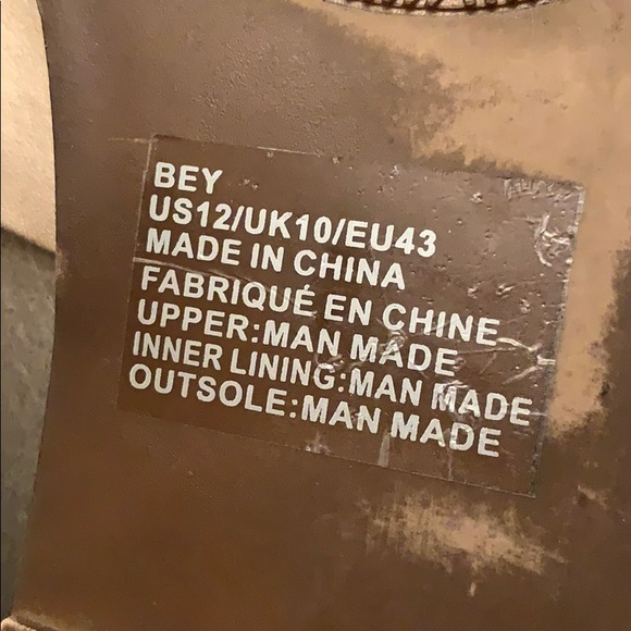 Gold Sandals for Summer - Picture 3 of 3